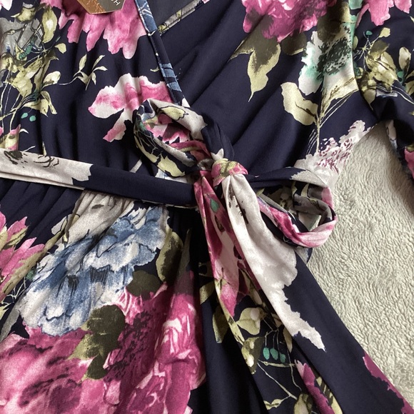 NWT Pinkblush Maternity Floral Surplice Tie Waist Pregnancy Maxi Dress Navy Blue - Picture 4 of 12